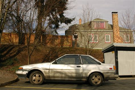 OLD PARKED CARS.: 1986 Toyota Corolla GT-S.