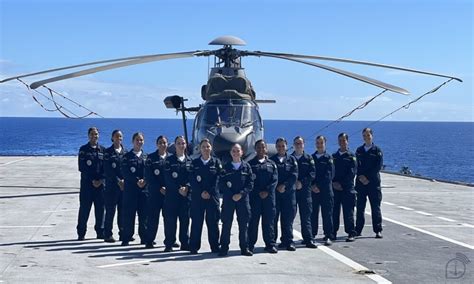 Conheça mulheres marinheiras que integram tripulação do maior navio da