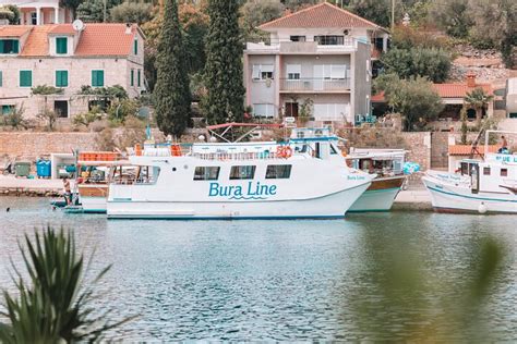 Drei Insel Tour Ab Trogir Verborgene Bucht Blaue Lagune Maslinica