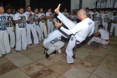 GCB Mestre Kim Capoeira