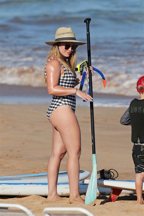 Hilary Duff In A Swimsuit Beach In Hawaii 08 02 2017 • Celebmafia