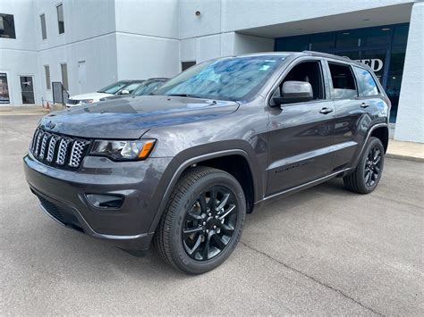 New Jeep Grand Cherokee Altitude Wd Sport Utility