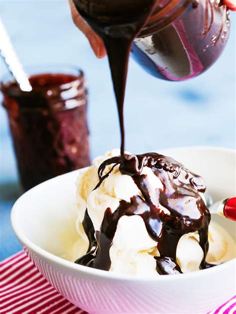 Easy Homemade Hot Fudge Sauce Recipe Pip And Ebby