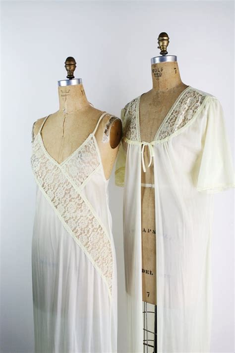 80s Pale Yellow Peignoir Set Wedding Lingerie Set Vintage Nightgown Parasol Vintage