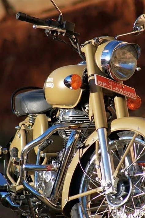 Royal Enfield Classic 350 Signals Edition Launched At Rs 1 62 Lakh