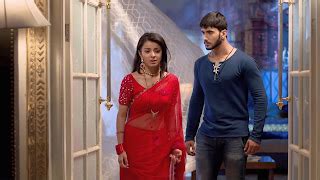 Mahima Makwana Sexy Navel Display Transparent Saree Hot Nipples Impression Sexy Red Choli