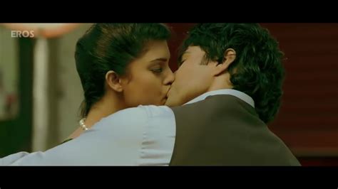 Bollywood Actress Kissing On Screen YouTube