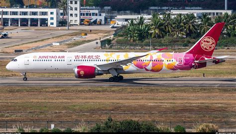 B D Juneyao Airlines Boeing Dreamliner Photo By Li Fwu Mei