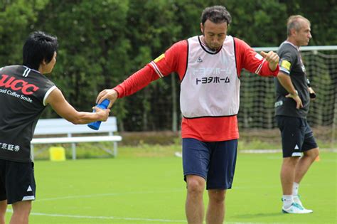 【無料掲載】914練習の様子「日一日と本来の姿を取り戻しつつある闘莉王」（写真30枚） 赤鯱新報