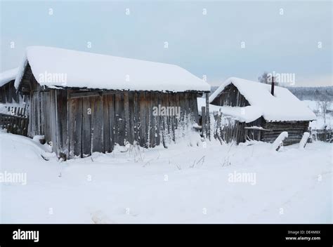 The village in winter Stock Photo - Alamy