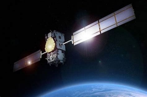 Yeni Uydumuz Turksat 5b Elon Muskın Spacexi Ile Uzaya Fırlatılıyor