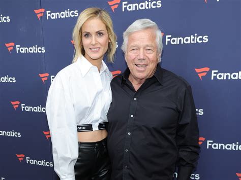 Robert Kraft reportedly engaged to girlfriend Dana Blumberg | The