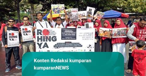 Puluhan Komunitas Gelar Aksi Bela Rohingya Di Car Free Day Kumparan