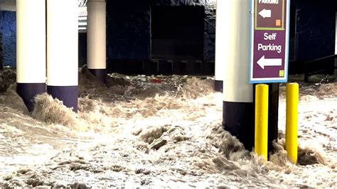 Flash Flooding And Lightning On The Las Vegas Strip Youtube