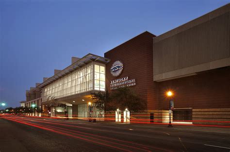 Kentucky Convention Center | Architectural Wall Systems, Inc.