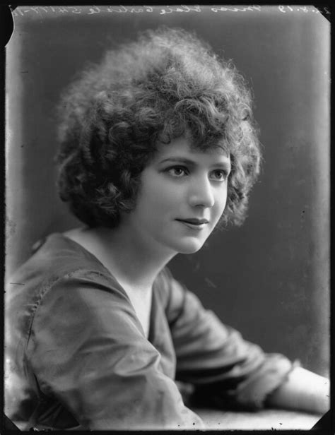 Npg X103149 Elsie Carlisle Portrait National Portrait Gallery