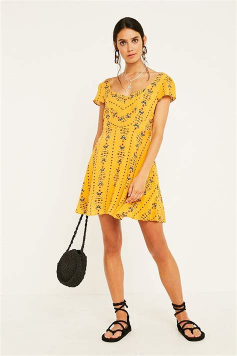 Uo Finnigan Yellow Floral Mini Dress Urban Outfitters Uk