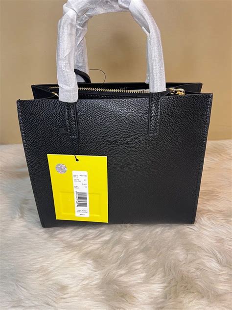 Marc Jacobs Mini Grind, Women's Fashion, Bags & Wallets, Cross-body ...