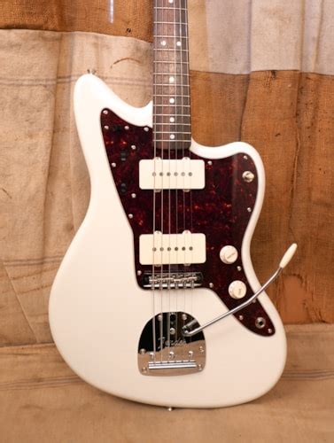 2022 Fender 62 Reissue Jazzmaster Mij Traditional 60 Olympic White Guitars Electric Solid