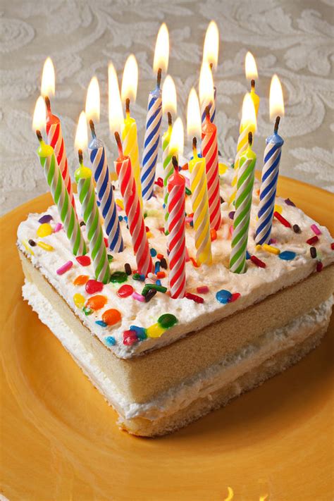 15 Easy Birthday Cake With Lots Of Candles Easy Recipes To Make At Home