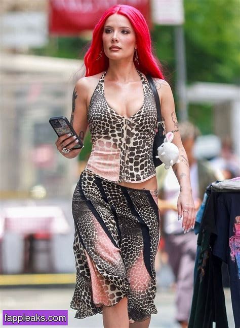 Halsey Nude Onlyfans Photo