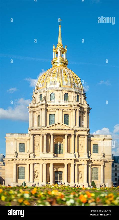 Napoleons Tomb With Dome In Paris Hi Res Stock Photography And Images