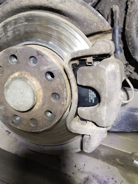 Задние колодки — Skoda Octavia A5 Mk2, 1,6 л, 2004 года | расходники ...