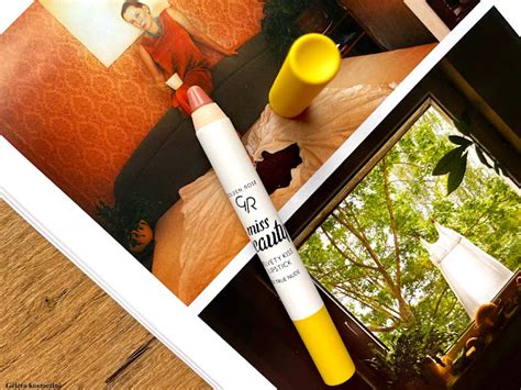 GOLDEN ROSE Miss Beauty Velvety Kiss Lipstic velveto efekto lūpų dažai 01 True Nude