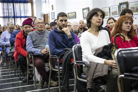 Fotogaler A Presentaci N De Alegaciones Al Plan Especial Del Cabanyal