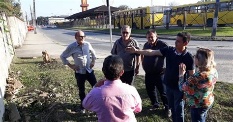 Circulando na Vila Moradores pedem ligação da rua São Brás Mário