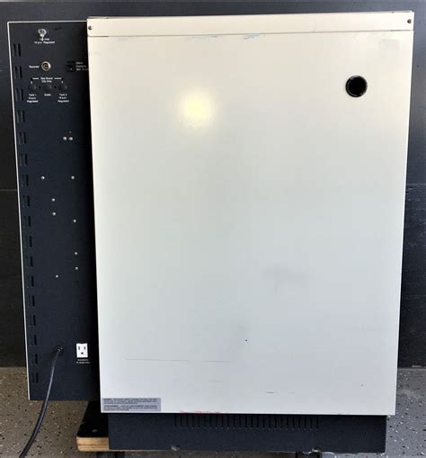 Used Fisher Isotemp Water Jacketed Co Incubator Cu Ft For