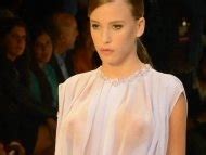 Serenay Sarıkaya Nude Pics Videos Sex Tape