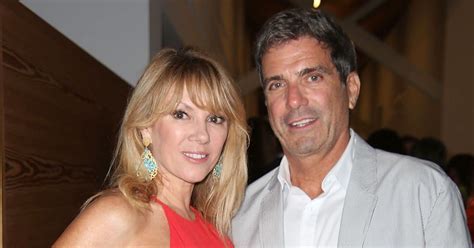 Ramona Singer's Ex-Husband Mario Resurfaces on RHONY and Proposes a ...