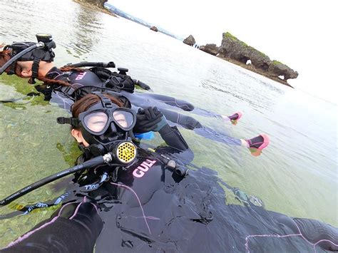 Scubaおしゃれまとめの人気アイデアPinterestFloyd Puller スキューバ スキューバダイビング ドライスーツ