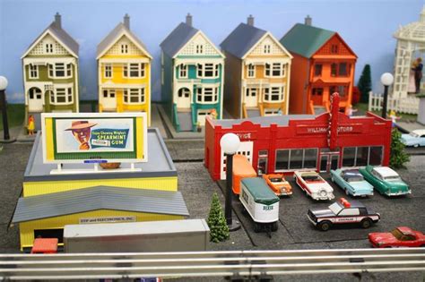 Lionel Train Display | House styles, Lionel trains, Mansions