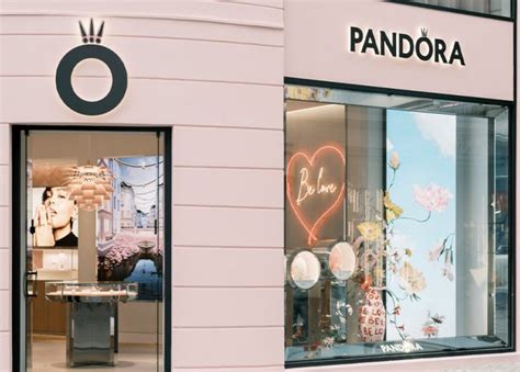 Pandoras Erster Flagship Store Er Ffnet In Kopenhagen Blickpunktjuwelier