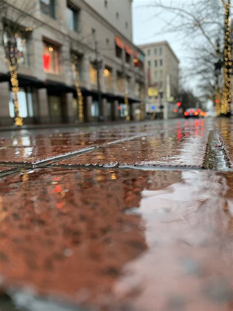 Rainy day in Portland | Canal, Road, Rainy day