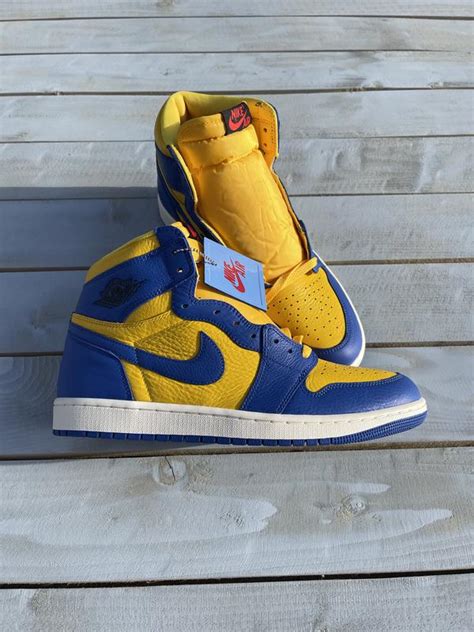 Оригинал nike air jordan 1 retro hi og reverse laney оригинальние ...