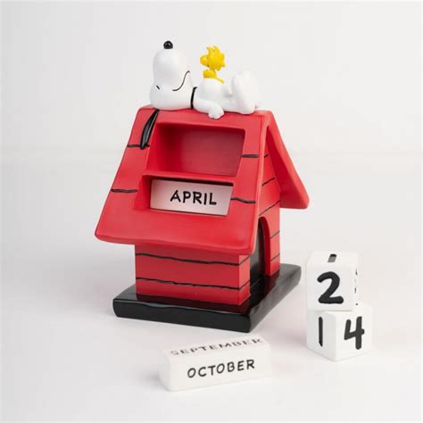 Calendrier Perp Tuel Figurine Erik Peanuts Snoopy Cm