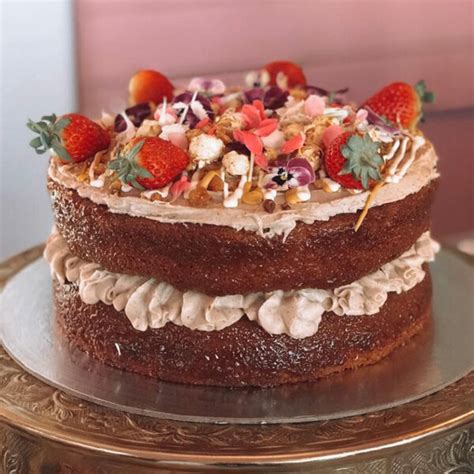 Naked Carrot Cake Miss Cake