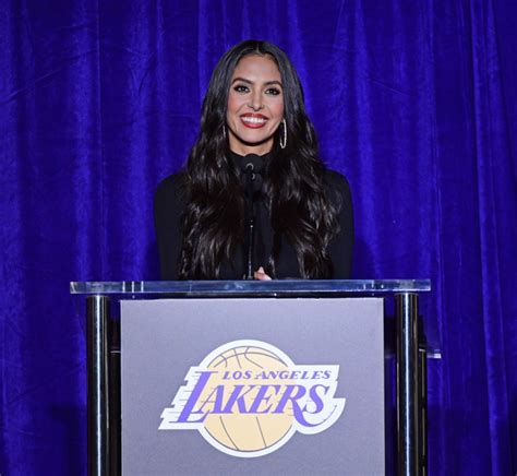 Vanessa Bryant Gives Emotional Speech During Kobe Bryant Statue Unveiling