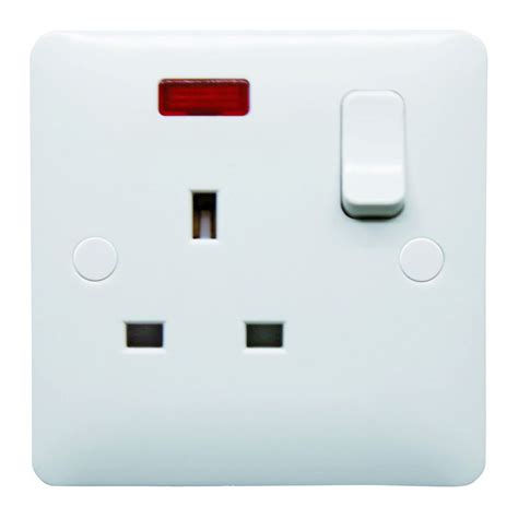 Gang A Dp Switched Socket White With Neon Indicator