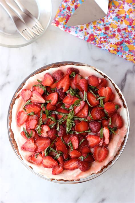 Solet S Hang Out Grain Free Strawberry Basil Goat Cheese Tart {guest Post Fromtasty Yummies }