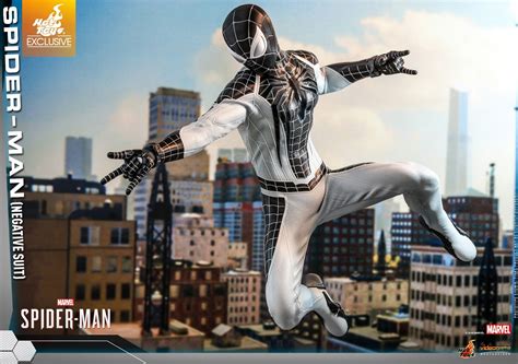 Hot Toysmarvels Spider Man Negative Suit Toys Zone D Figures