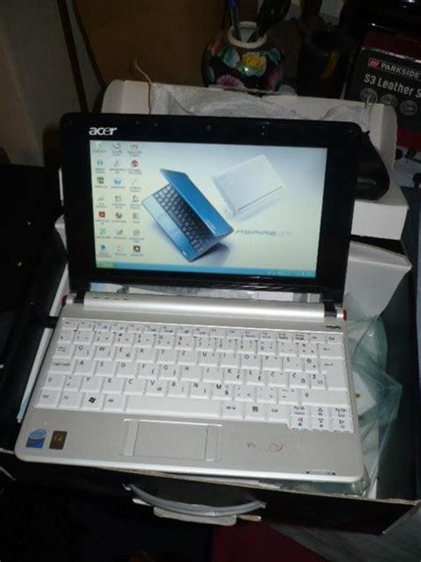 Acer Aspire One ZG5 Kao Novo