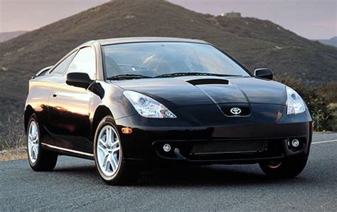 2000 Toyota Celica Pictures - 15 Photos | Edmunds