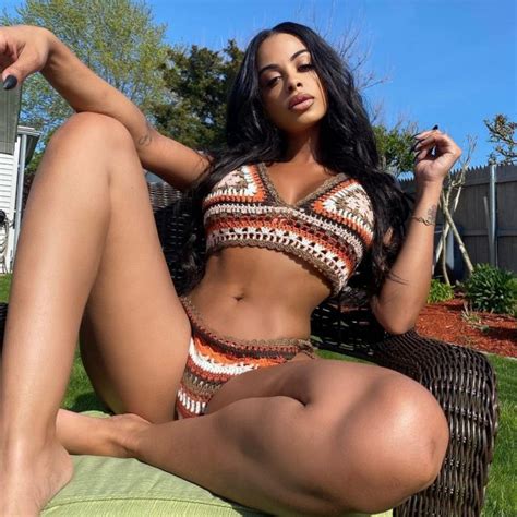 Analicia Chaves Sexy Bikini Collection Spring Photos Video The Fappening