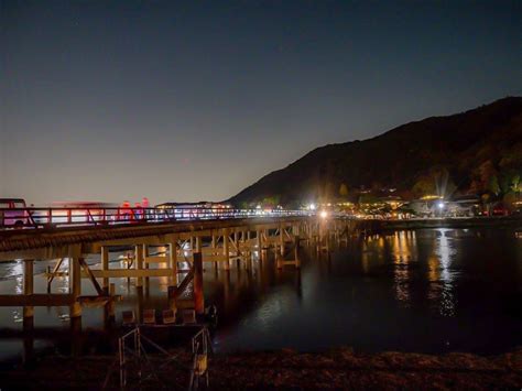 嵯峨嵐山 渡月橋（紅葉ライトアップ）京都府京都市の観光・撮影スポットの名所 東海カメラマップ