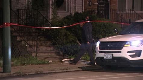 Chicago Shooting Woman Found Fatally Shot In Head After West Englewood House Fire Abc7 Chicago