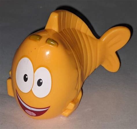 Nick Jr Bubble Guppies Mr Grouper Swimsational School Bus Figure